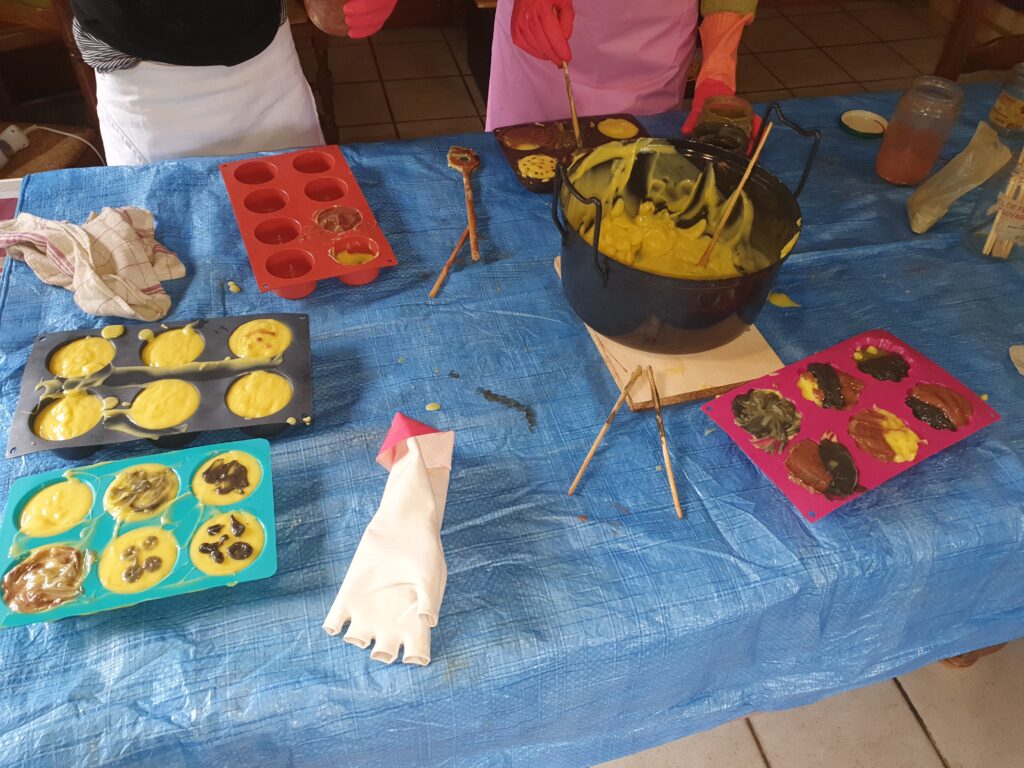 savon maison : en cours de création